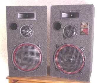 100 WATT SPKRS, LOT OF 2 Speakers audio sound monitors